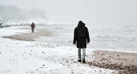 Zimowa depresja. Jak radzić sobie z gorszym nastrojem w chłodniejsze dni?